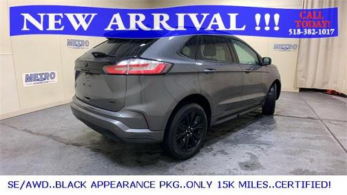 2022 Ford Edge SE