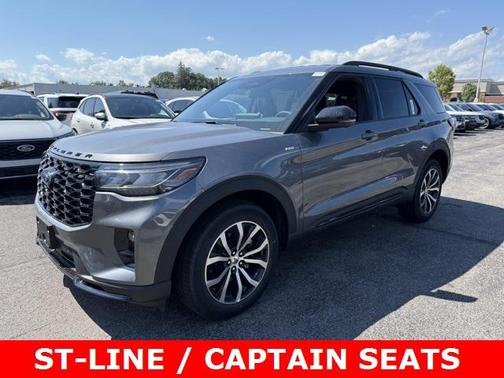 2025 Ford Explorer ST-Line