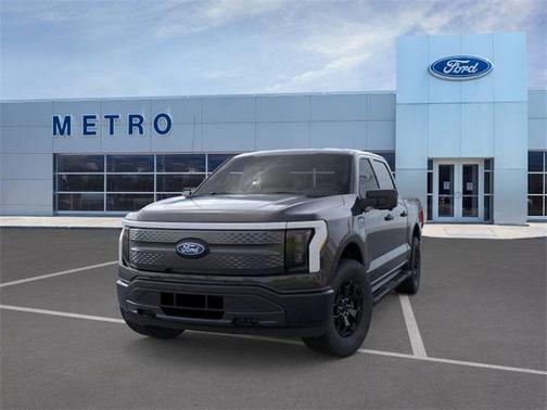 2025 Ford F-150 Lightning XLT