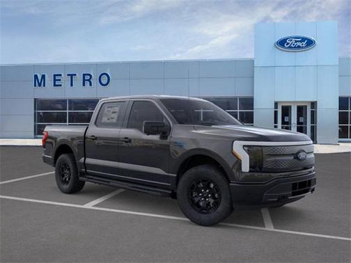 2025 Ford F-150 Lightning XLT