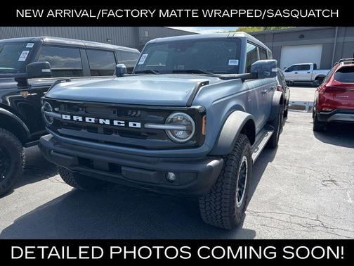 Azure Gray Metallic 2025 Ford Bronco Outer Banks