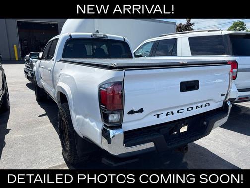 Super White 2017 Toyota Tacoma SR5