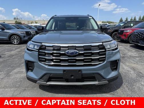 2025 Ford Explorer Active