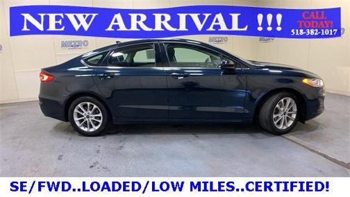 2020 Ford Fusion SE