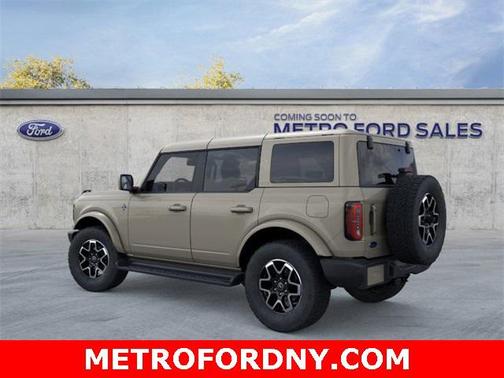 2025 Ford Bronco Outer Banks