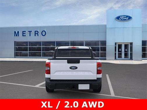 2025 Ford Maverick XL