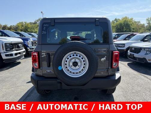 2025 Ford Bronco Base