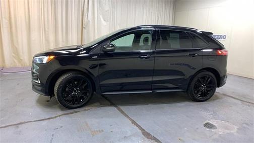 2020 Ford Edge ST