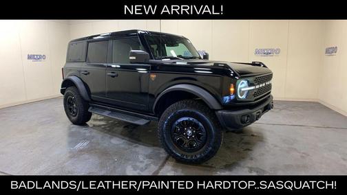 Shadow Black 2025 Ford Bronco Badlands
