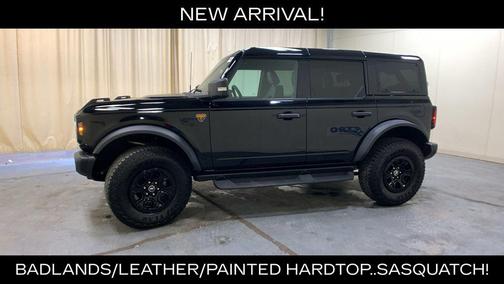 Shadow Black 2025 Ford Bronco Badlands