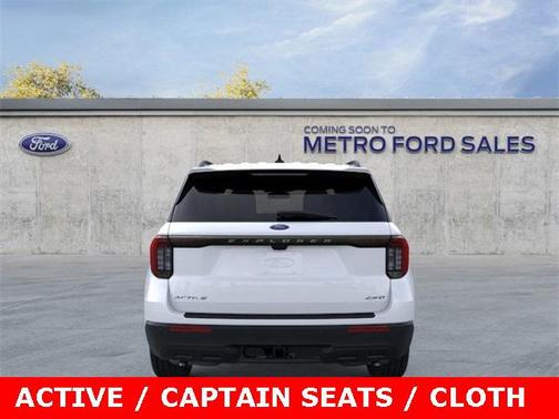 2025 Ford Explorer Active