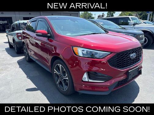 Ruby Red Metallic 2019 Ford Edge ST