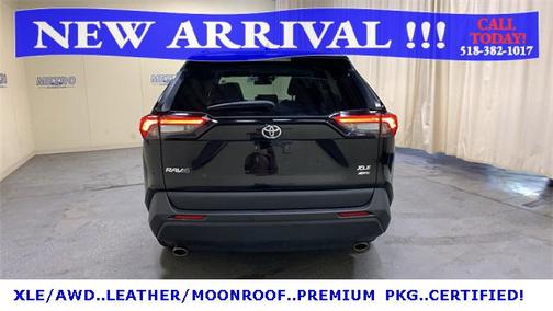2022 Toyota RAV4 XLE Premium