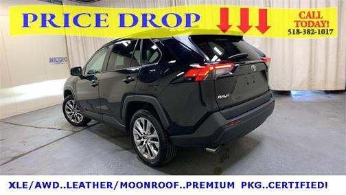 2022 Toyota RAV4 XLE Premium