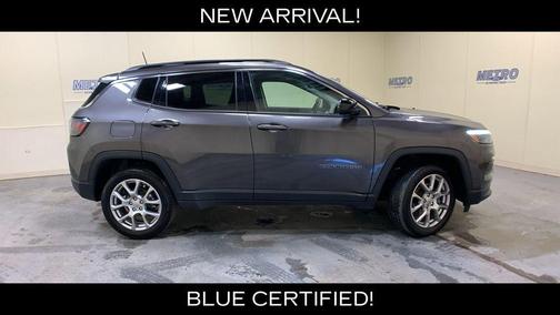 Granite Crystal Metallic Clearcoat 2022 Jeep Compass Latitude Lux