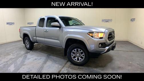 Silver Sky Metallic 2019 Toyota Tacoma SR5