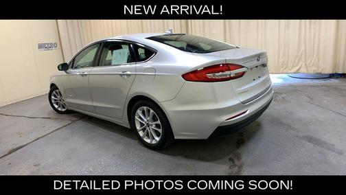Ingot Silver 2019 Ford Fusion Hybrid SEL
