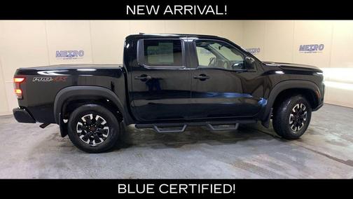 Super Black 2023 Nissan Frontier PRO-4X