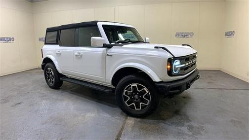 2022 Ford Bronco Outer Banks