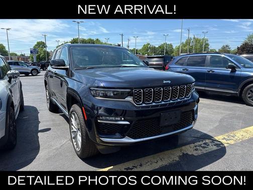 Midnight Sky 2022 Jeep Grand Cherokee 4xe Summit