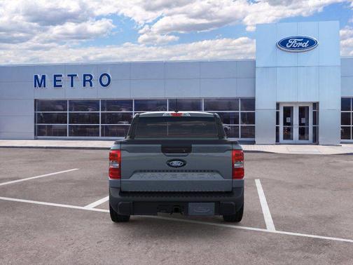 Azure Gray Metallic Tri-Coat 2026 Ford Maverick XLT
