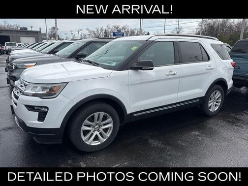 Oxford White 2019 Ford Explorer XLT