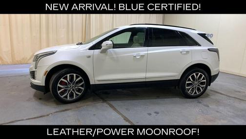 Crystal White 2022 Cadillac XT5 Sport