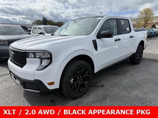 2025 Ford Maverick XLT