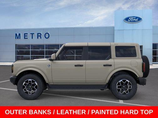 Desert Sand 2026 Ford Bronco Outer Banks