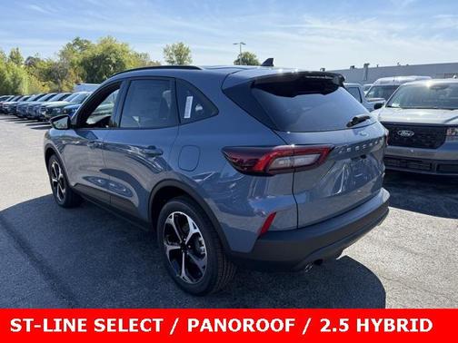 2025 Ford Escape ST-Line Select