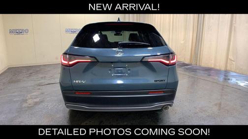 Green 2025 Honda HR-V Sport