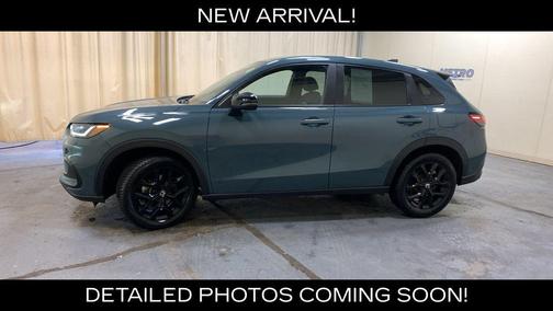 Green 2025 Honda HR-V Sport