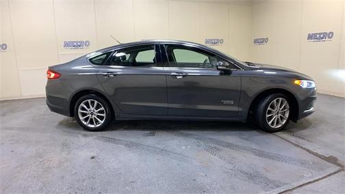 2018 Ford Fusion Energi SE Luxury