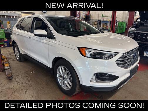 White Metallic 2022 Ford Edge SEL