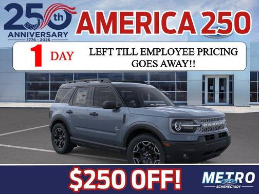 Azure Gray Metallic Tri-Coat 2026 Ford Bronco Sport Outer Banks