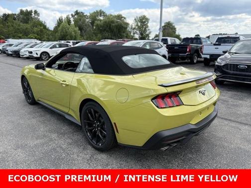 2025 Ford Mustang EcoBoost Premium