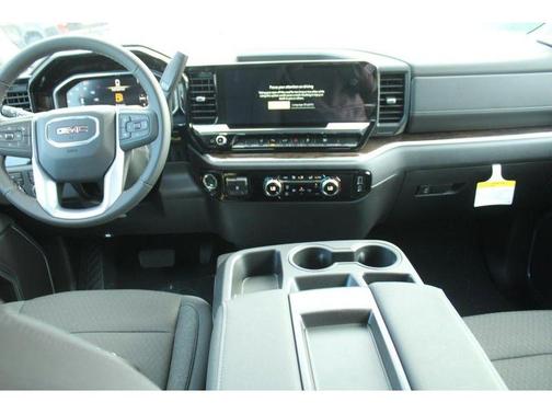 2026 GMC Sierra 3500 SLE