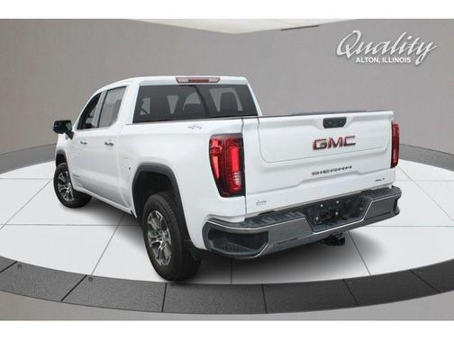 2024 GMC Sierra 1500 SLT