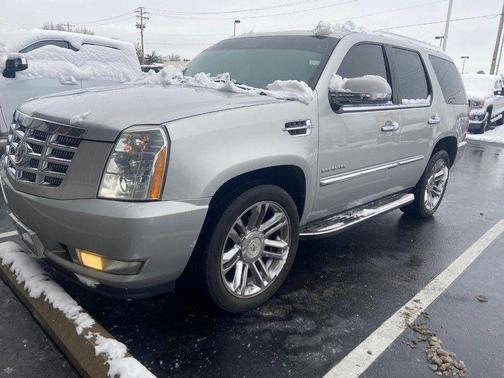 2011 Cadillac Escalade Luxury