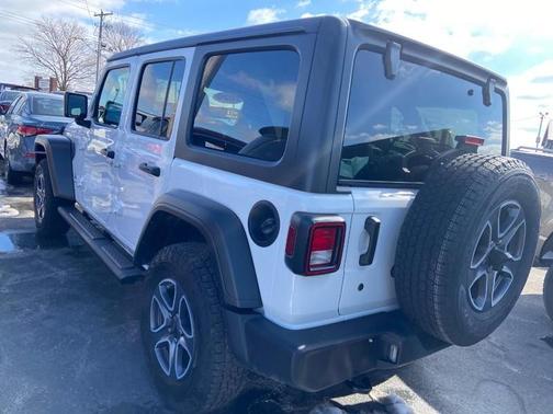 2020 Jeep Wrangler Unlimited Sport