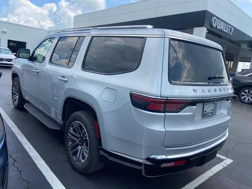 Silver Zynith 2024 Jeep Wagoneer Series II
