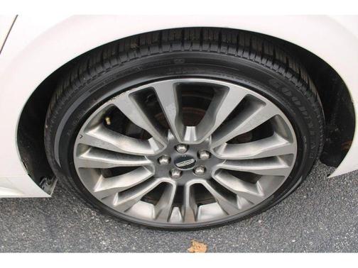 2018 Lincoln Continental Select