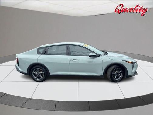 Haze 2025 Kia K4