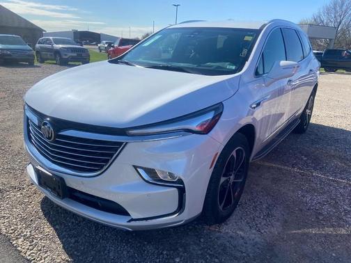 White Frost Tri-Coat 2022 Buick Enclave Premium