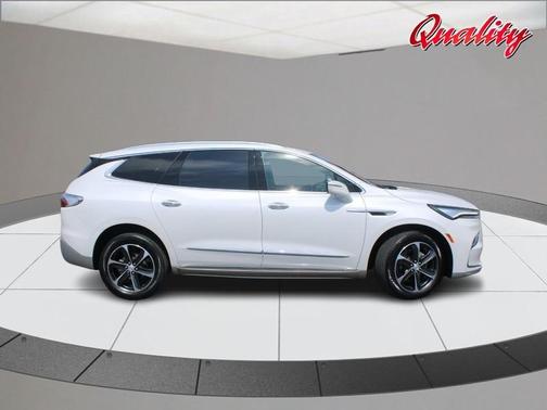 White Frost Tri-Coat 2022 Buick Enclave Premium