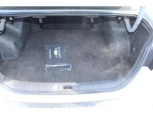 2023 Nissan Altima 2.0 SR