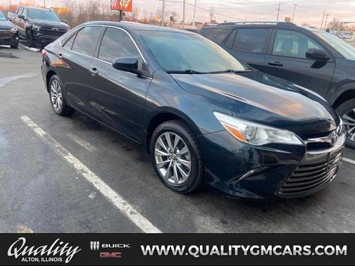2016 Toyota Camry XLE