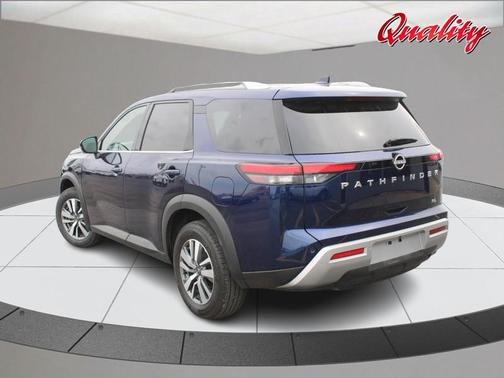 Deep Ocean Blue 2025 Nissan Pathfinder SL