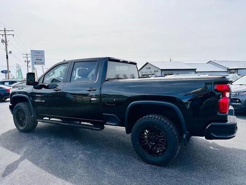 2024 Chevrolet Silverado 2500 Custom