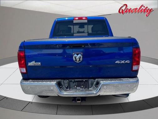 Blue Streak Pearlcoat 2018 RAM 1500 Big Horn